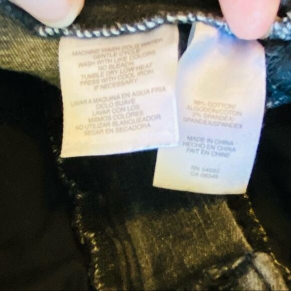 Jones New York Signature Stretch Jeans Washed Black EUC - Picture 7 of 7